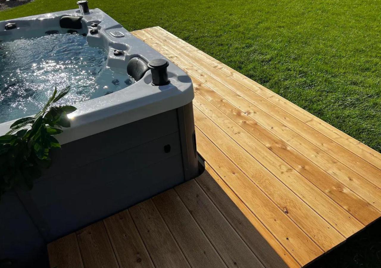 Tirolian Lodge North, Whirlpool, Sauna, Lagerfeuer Bundorf Kültér fotó